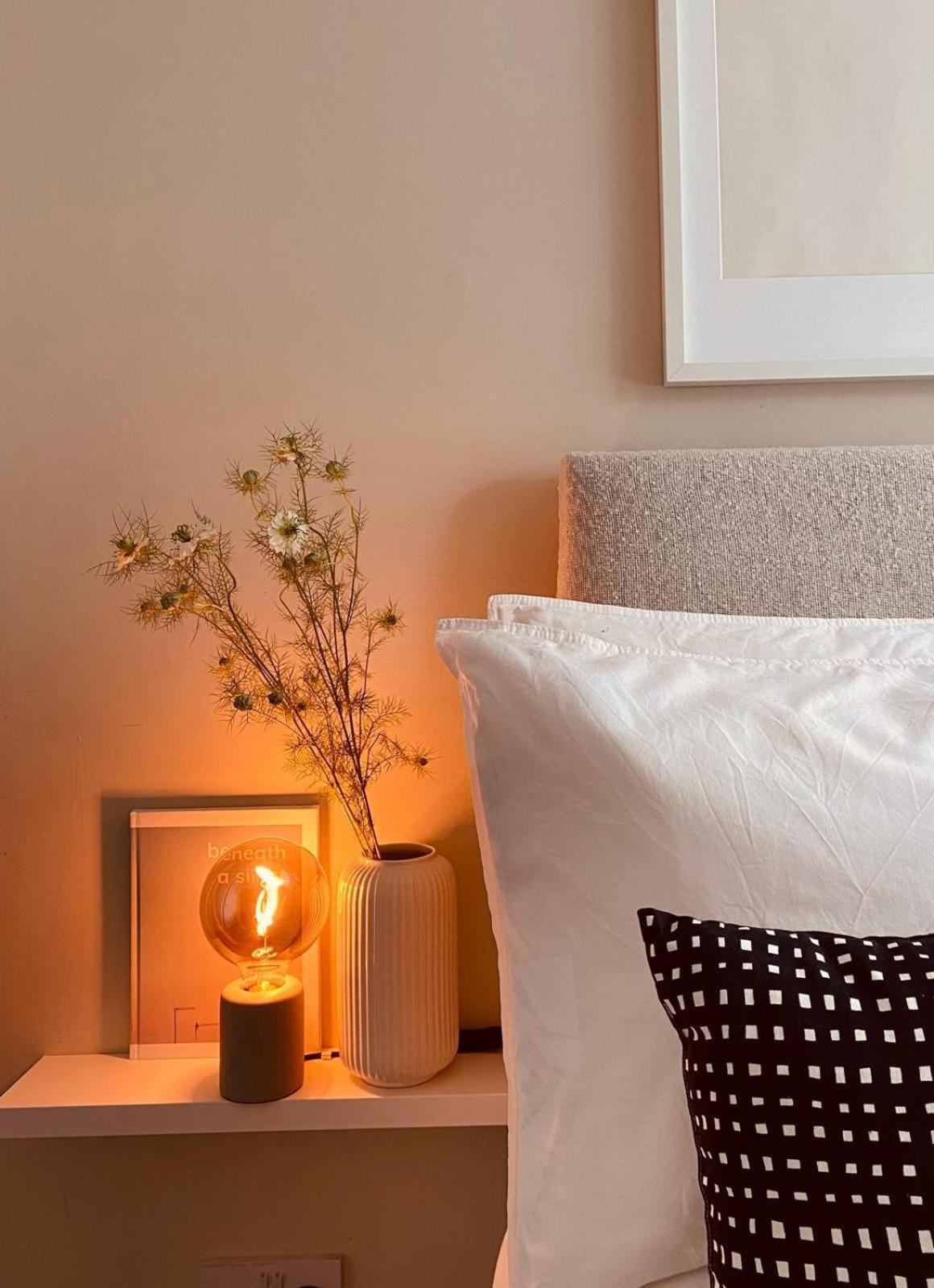 Hébergement de vacances 4br Spacious Home- 5 Mins To City- Free Secure Parking Belfast